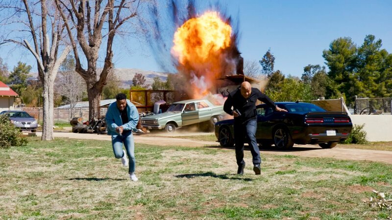 Special Agent Devin Rountree (Caleb Castille, l.) und Special Agent Sam Hanna (LL COOL J) – Bild: CH Media /​ Screen Grab/​CBS