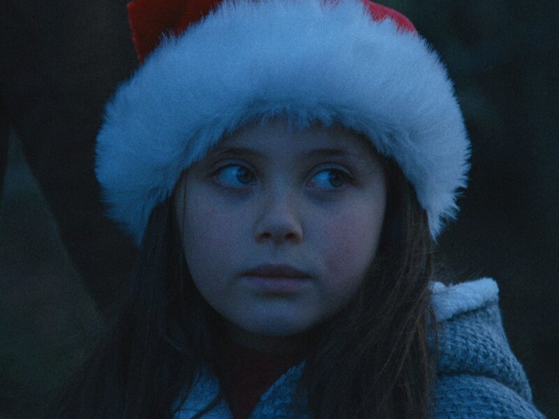 Wird Astrids (Rosita Nellie Holse Gjurup) Weihnachtswunsch erfüllt? – Bild: BR/​Cosmo Film/​TV2 Denmark