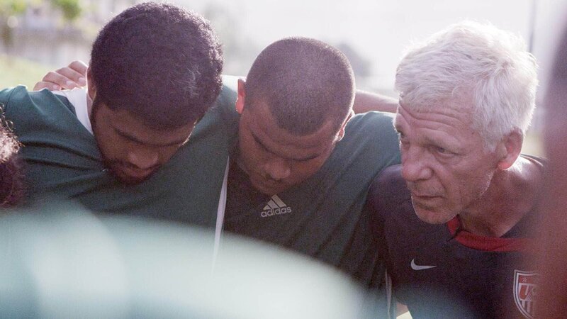 Thomas Rongen nimmt seine Aufgabe als Trainer ernst. – Bild: Geo Television Thomas Rongen nimmt seine Aufgabe als Trainer ernst. – Bild: Geo Television