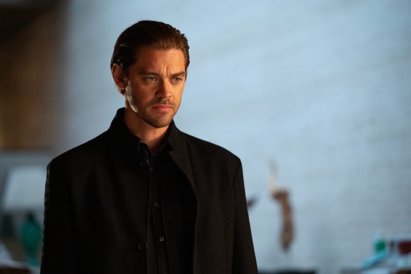 Malcolm Bright (Tom Payne) – Bild: Warner Bros. Entertainment Inc. All rights reserved. Lizenzbild frei