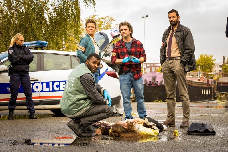 Christopher Bayemi, Marie Denarnaud, Bruno Sanches, Mehdi Nebbou. – Bild: ORF/​TF1 STUDIO/​Itinéraire Productions/​Philippe Le Roux