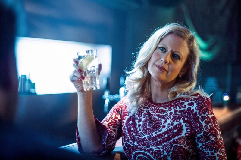 Uschi Baumann (Barbara Schöneberger) – Bild: ORF/Allegro Film/Felipe Kolm Uschi Baumann (Barbara Schöneberger) – Bild: ORF/Allegro Film/Felipe Kolm