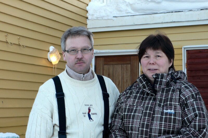 Nils Erik Poidnakk und Gudrun Kuhmunen. – Bild: ORF