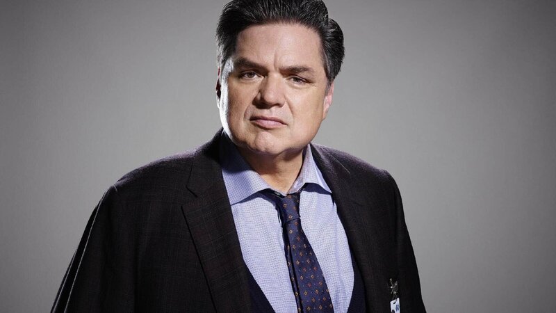 Dr. Daniel Charles (Oliver Platt) – Bild: VOX /​ NBCUniversal Media