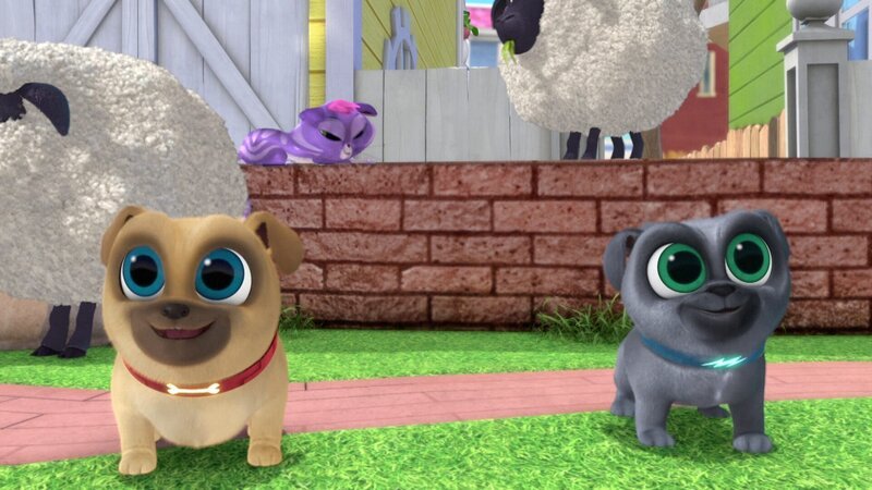 L-R: Rolly (voiced by Sam Lavagnino), Bingo (voiced by Issac Ryan Brown) – Bild: Disney Channel (DE)