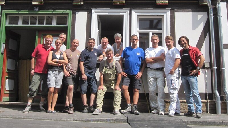 Das Team von Zuhause im Glück. – Bild: RTL II