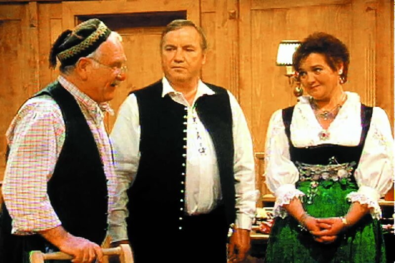 L-R: Lechner, Wirt, Hannes Steffen, Die Müllerin. – Bild: Heimatkanal