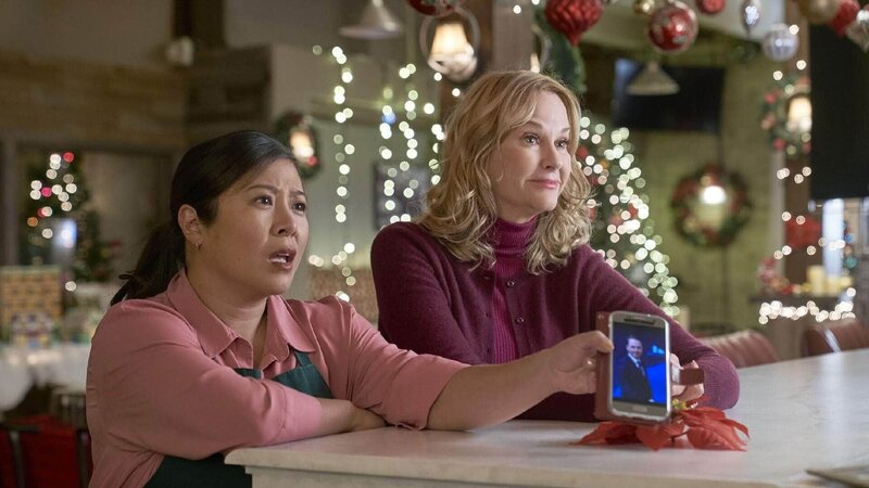 Weihnachten im Starlight Café – Bild: Crown Media