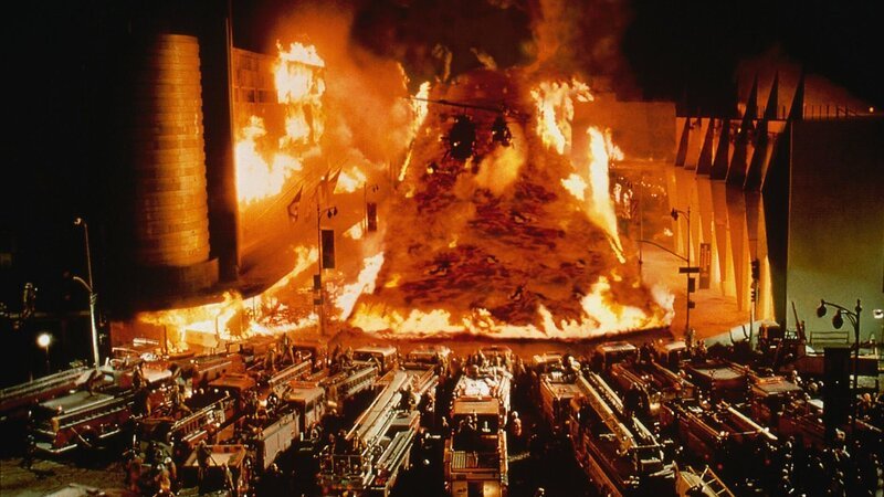 L.A. wird von einem Erdbeben erschüttert. Doch dies ist nur der Vorbote zu einer viel größeren Katastrophe: Ein bis dahin unbekannter Vulkan bricht aus und droht die Stadt unter Lavamassen zu begraben … – Bild: RTLZWEI L.A. wird von einem Erdbeben erschüttert. Doch dies ist nur der Vorbote zu einer viel größeren Katastrophe: Ein bis dahin unbekannter Vulkan bricht aus und droht die Stadt unter Lavamassen zu begraben … – Bild: RTLZWEI