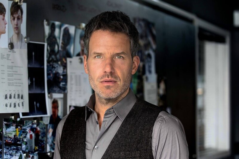 Oliver von Bodenstein (Tim Bergmann) – Bild: PLURIMEDIA (ZDF /​ Sophie Schüler)