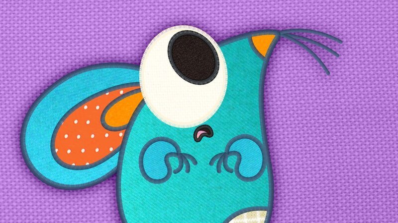 Auf meiner Schmusedecke gibt es ein Problem: Die Maus hat viele Bälle, aber die anderen wollen sie alle für sich allein haben. – Bild: rbb/​Studio FILM BILDER