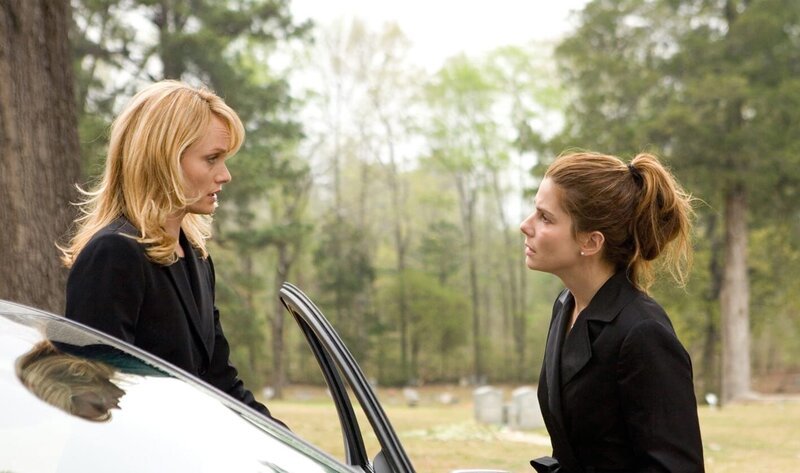 Claire (Amber Valetta), Linda Hanson (Sandra Bullock) – Bild: Kinowelt GmbH Claire (Amber Valetta), Linda Hanson (Sandra Bullock) – Bild: Kinowelt GmbH