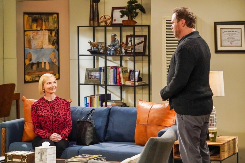 Jaime Pressly (Jill), Rainn Wilson (Trevor). – Bild: ORF/​Tele-München/​Warner/​CBS/​Robert Voets