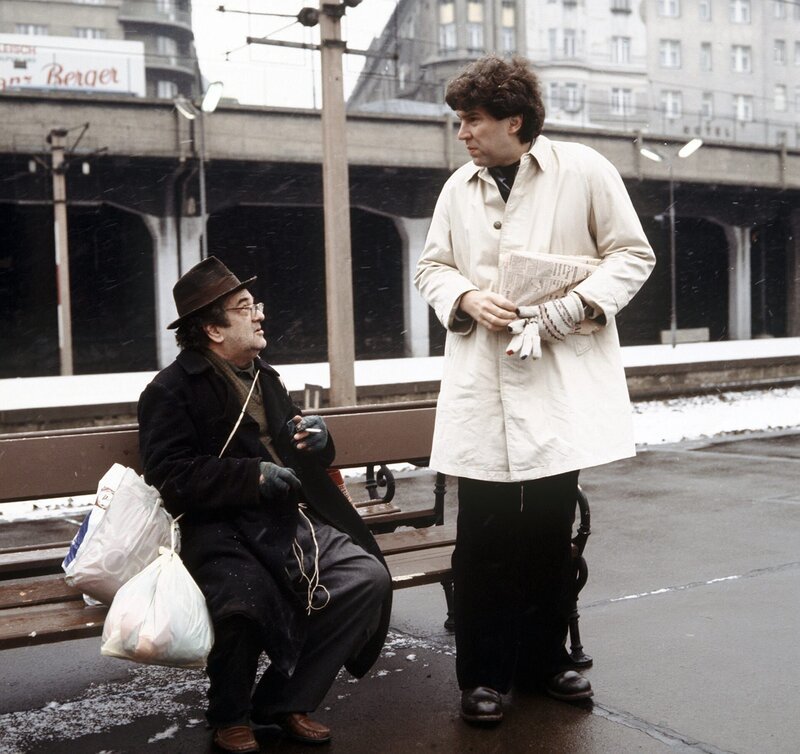 (v.li.): Erwin Drballa (Carlo Böhm), Peter Patzak. – Bild: ORF/​SATEL-Film