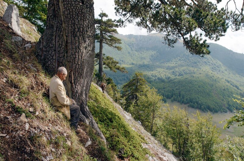 Il Buco - Ein Höhlengleichnis – Bild: Doppio Nodo Double Bind/​Essential Films/​Societé Parisienne de Production/​Renato Berta