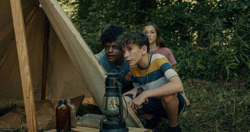 L-R: Stryker (Caleb Baumann), Champ (Luke Loveless), Jenny (Reagan Shumate) – Bild: Tiberius Film GmbH