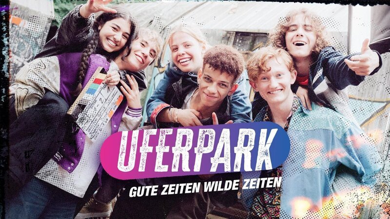v. li. n. re.: Amina (Tanaz Molaei), Yunis (Victor Bass), Lea (Maja Merkord), Ben (Salimou Thiam), Pepe (Konrad Neidhardt) und Milo (Jesse Beyerling) – Bild: SUPER RTL/​UFA Serial Drama/​Sascha Hoecker