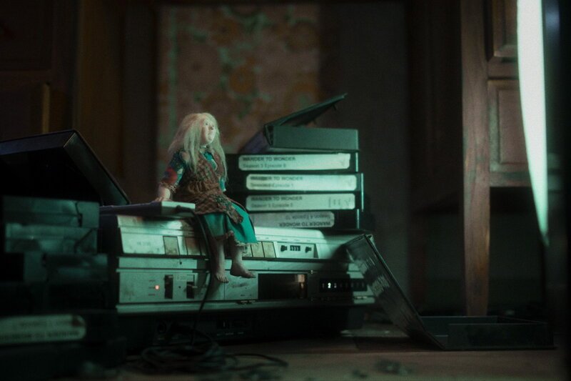 Wander to Wonder – Gefangen im TV-Wunderland Mary (gesprochen von Amanda Lawrence) SRF/​Miyu Distribution – Bild: SF1