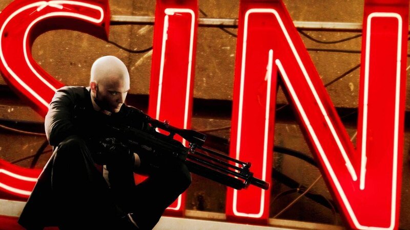Er ist eiskalt, mordet präzise wie eine Maschine und hat keinen Namen: Agent 47 (Timothy Olyphant) ist ein genetisch gezüchteter Auftrags-Killer, der rund um den Globus schon zahlreiche Personen erledigt hat. – Bild: TVNOW / Twentieth Century Fox Er ist eiskalt, mordet präzise wie eine Maschine und hat keinen Namen: Agent 47 (Timothy Olyphant) ist ein genetisch gezüchteter Auftrags-Killer, der rund um den Globus schon zahlreiche Personen erledigt hat. – Bild: TVNOW / Twentieth Century Fox