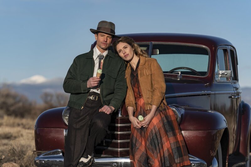 Tripp Manes (Jason Behr, l.); Nora Truman (Kayla Ewell, r.) – Bild: Warner Bros. Entertainment Inc.