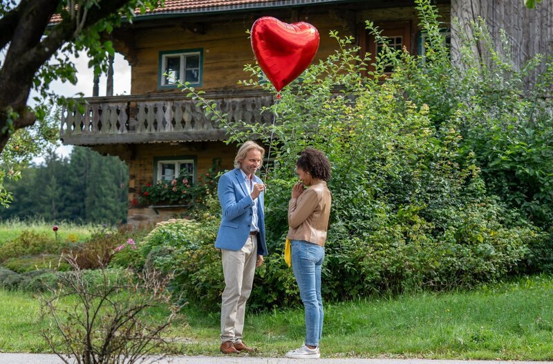 Michael hebt seine Beziehung mit Nicole auf ein anderes Level. – Bild: ARD/​WDR/​Thomas Neumeier