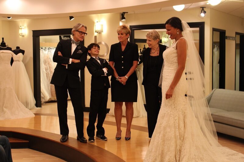 Monte (l.), sein kleiner Gegenspieler Jayden (2.v.l.) und Lori (M.) geben ihr Bestes, um das perfekte Brautkleid für Dawn (r.) zu finden … – Bild: TLC & Discovery Communications