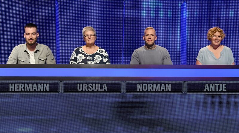 Die Kandidaten (v.l.n.r. am Panel): Hermann Frenser, Ursula Wratzlawek, Norman Bauch, Antje Ost – Bild: ARD/​Uwe Ernst