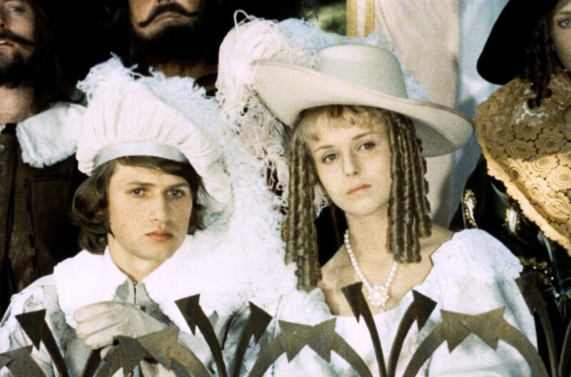 Jan Hrusínŝký (Prinz Freudenreich), Marie Horáková (Prinzessin Rosentraut) – Bild: Barrandov-Filmstudio/​BR/​MDR