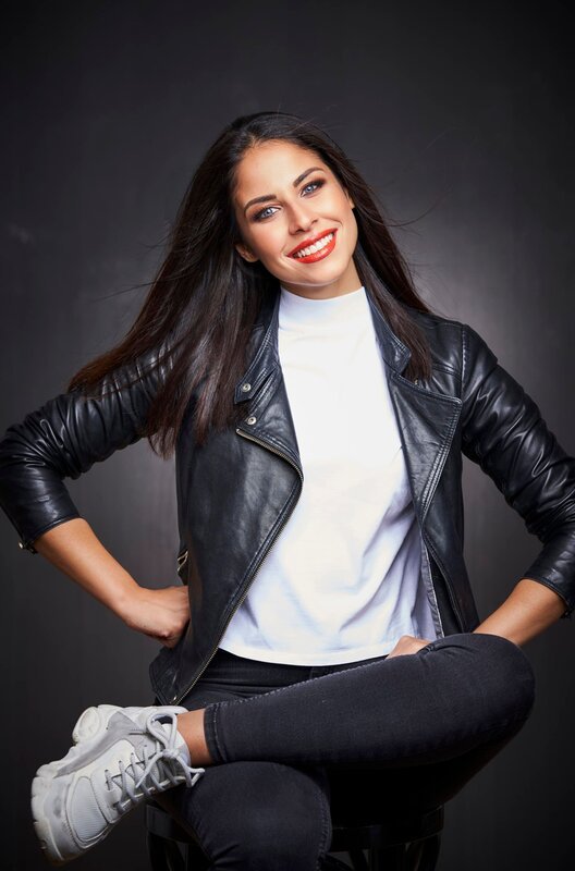 Comedian Negah Amiri. – Bild: HR/​Guido Schroeder