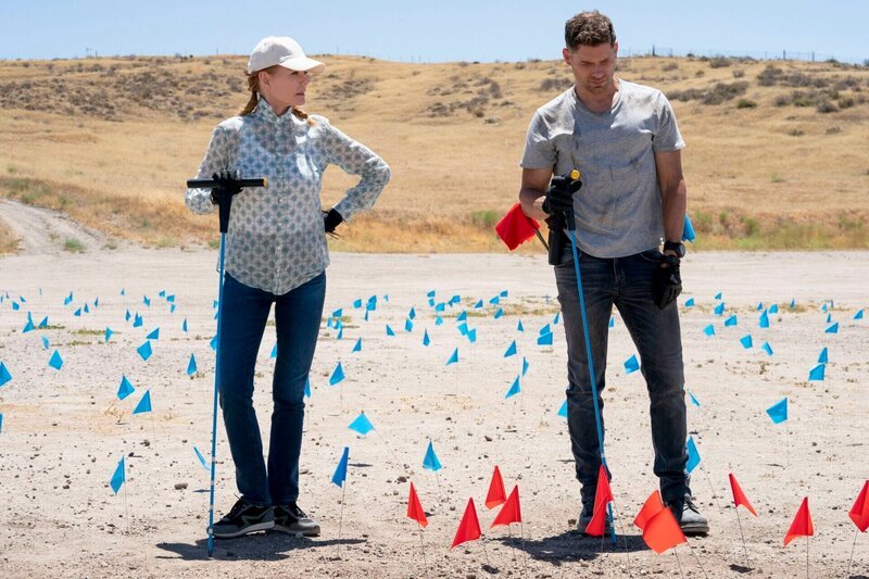 Catherine Willows (Marg Helgenberger) und Josh Folsom (Matt Laurie). – Bild: RTL /​ 2023 CBS Studios