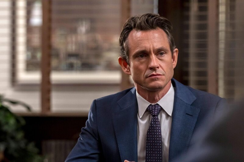 Jeffrey Donovan as Detective Frank Cosgrove – Bild: Foto: RTL /​ 2022 Universal Television LLC.