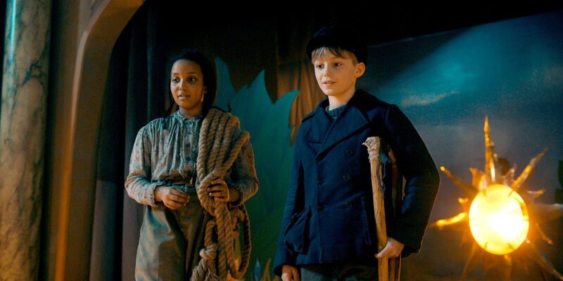 Gabrielle (Mehetabel Natnael Hailu) (l.) und Luka (Lukas Langmyr Mabin) (r.) – Bild: WDR/​Odd Reinhardt Nicolaysen/​Magnus Flåto/​Monster