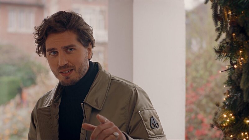 Der niederländische Influencer Giel (Dorian Bindels) ist ein Bekannter von Minas Schwager Nico. Er reist extra aus dem Nachbarland an, um Mina kennen zu lernen. – Bild: Patrick Tilkens /​ ZDF