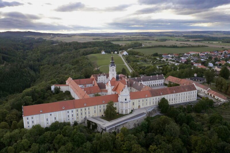 Klöster Europas – Zeugen des Unsichtbaren 8 Kloster Altenburg. – Bild: SRF1