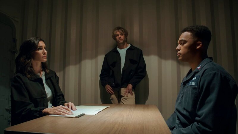 L-R: Kensi Blye (Daniela Ruah), Marty Deeks (Eric Christian Olsen), Seaman Harold Forest (Jason Woods) – Bild: CBS Broadcasting Inc.
