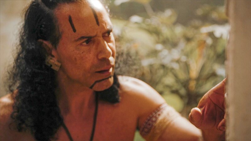 Ein Mitglied des Stammes. – Bild: THE HISTORY CHANNEL /​ A+E Networks