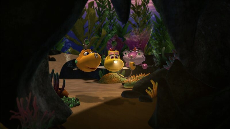 Timmy und Skid locken Bess zu einer Höhle, in der ein lebendes Fossil hausen soll. – Bild: KI.KA/​Mike Young Productions