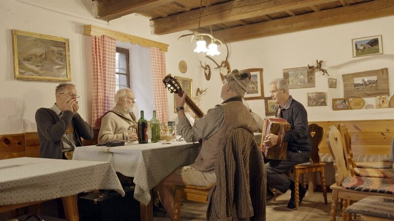 Musikanten Puglalm. – Bild: ORF/​Clever Contents