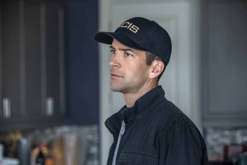 Ob es LaSalle (Lucas Black) gelingt, seine Kollegin vor einem Serienmörder zu retten? – Bild: CBS Broadcasting, Inc.