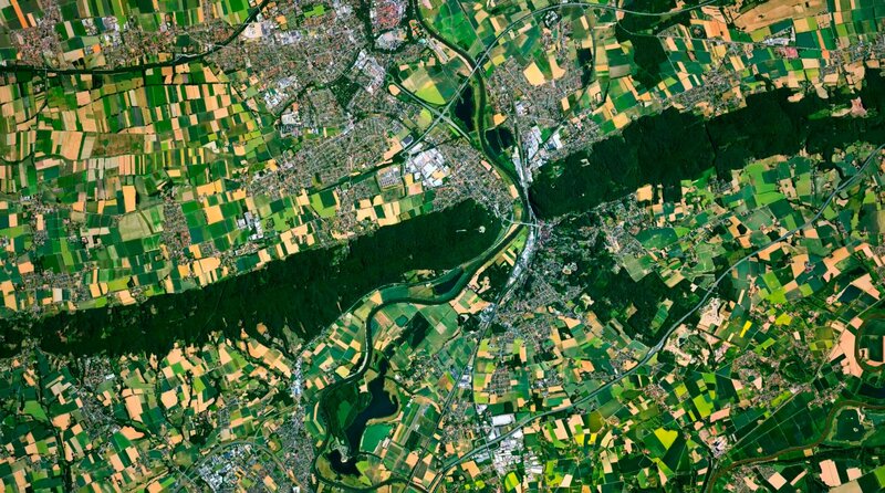 NRW aus dem All – Bild: WDR/​Planet/​2pilots