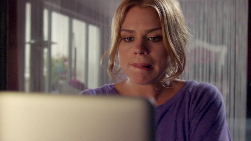 Belle (Billie Piper) – Bild: Studio Hamburg Enterprises GmbH