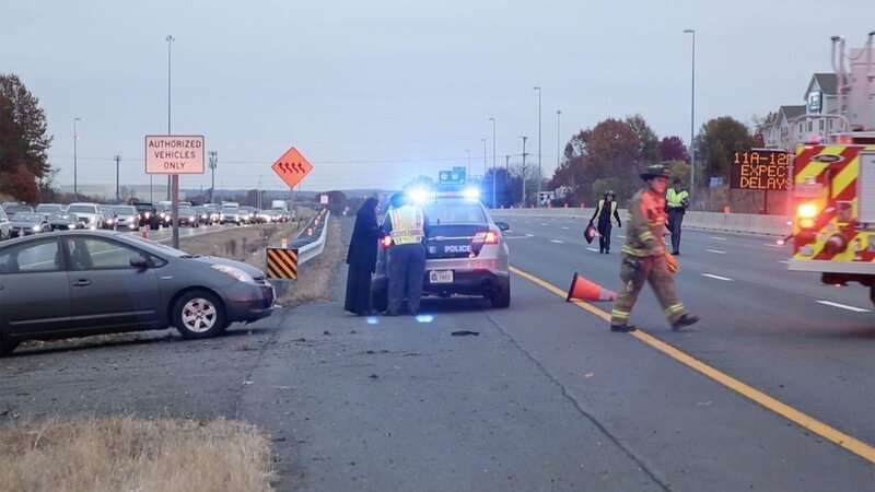 Die Interstate 95 ist die zweitgefährlichste Straße des Landes. Jedes Jahr passieren hier tausende schwere Unfälle. – Bild: JAVA Films/​ WeltN24 Gmb