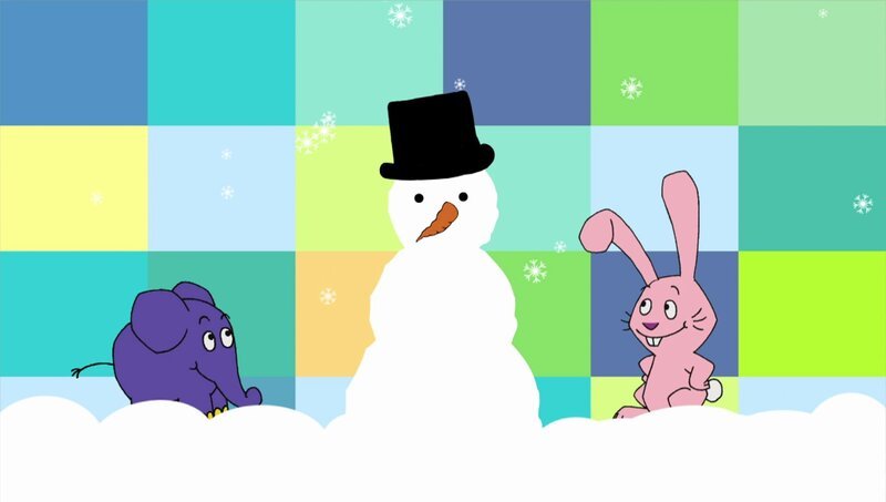 Hase und Elefant haben einen Schneemann gebaut. – Bild: WDR/​Die Sendung mit dem Elefanten