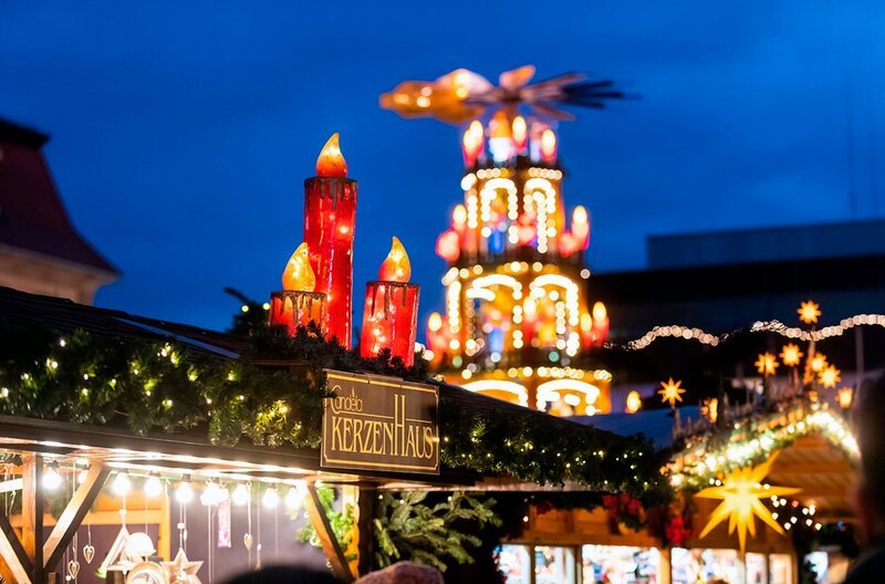 Auf dem Fuldaer Weihnachtsmarkt. – Bild: HR/​Stadt Fulda/​Christian Tech