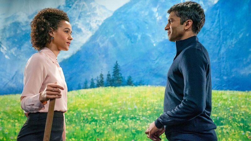 Maya (Nathalie Emmanuel) und Kash (Nikesh Patel) – Bild: 2019 MGM Television Entertainment Inc. and Universal Television LLC.