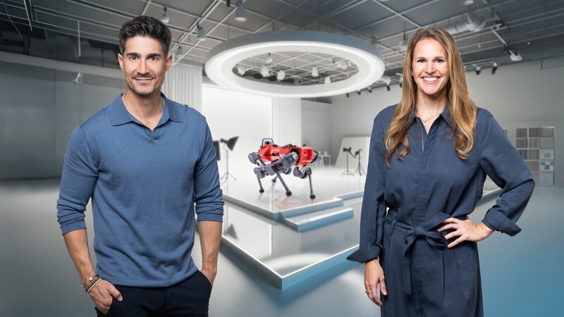 KI und wir SRF Themenwoche Einstein Spezial – Was kann KI wirklich? Tobias Müller und Kathrin Hönegger Bildmontage: Hintergrundbild Studio KI-Bild (Microsoft Copilot/​SRF), Roboter ANYmal (anybotics) – Bild: SRF/​anybotics