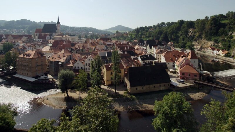 Krumau, die „Perle des Böhmerwalds“, gehört zum UNESCO-Weltkulturerbe und verfügt über ein original erhaltenes Barocktheater aus dem 17. Jahrhundert. – Bild: BR