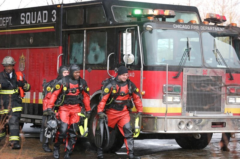 Eamonn Walker (Wallace Boden), Randy Flagler (Capp), Edwin Hodge (Rick Newhouse), Taylor Kinney – Bild: NBCUniversal Media, LLC, UNIVERSAL CHANNEL