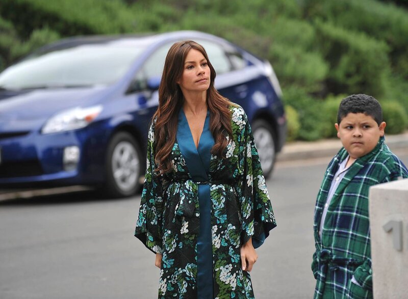Gloria Delgado (Sofía Vergara), Manny Delgado (Rico Rodriguez). – Bild: ViacomCBS