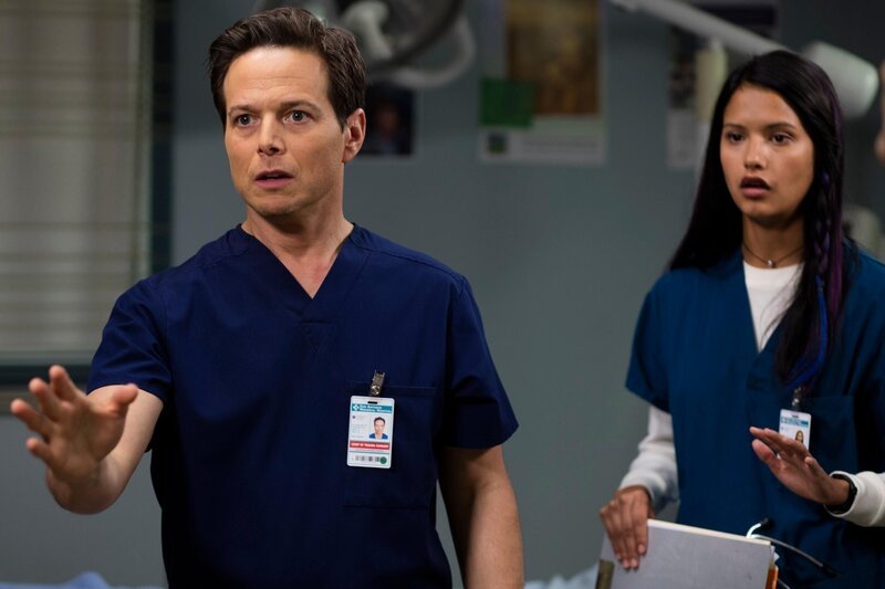 Dr. Scott Clemmens (Scott Wolf) – Bild: RTL